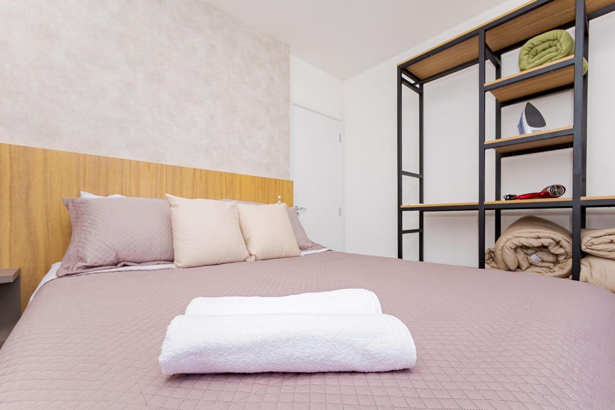 Apartamento 5 Pessoas Com Piscina E Academia No Centro Curitiba