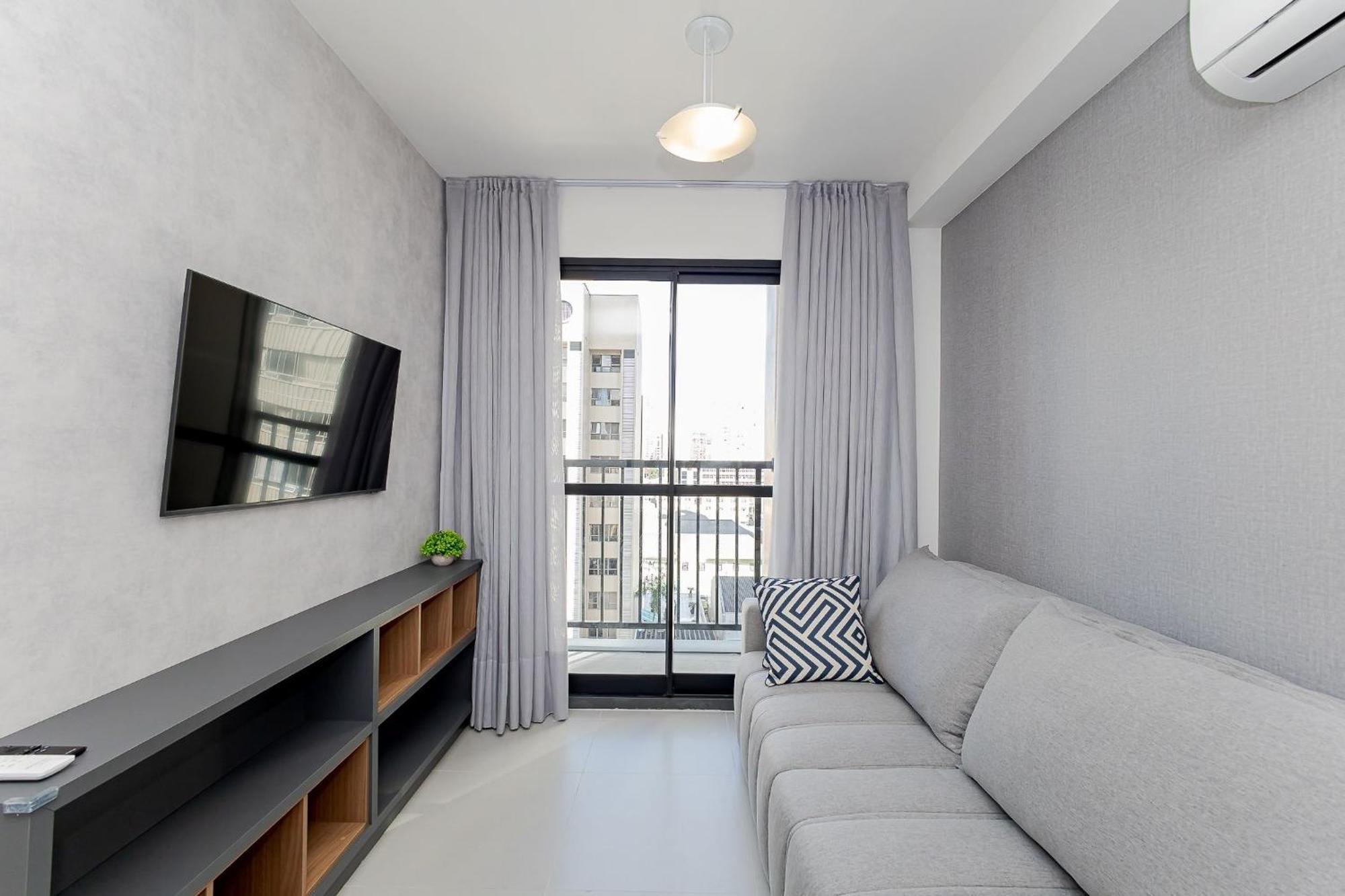 5 Pessoas Com Piscina E Academia No Centro Apartamento *