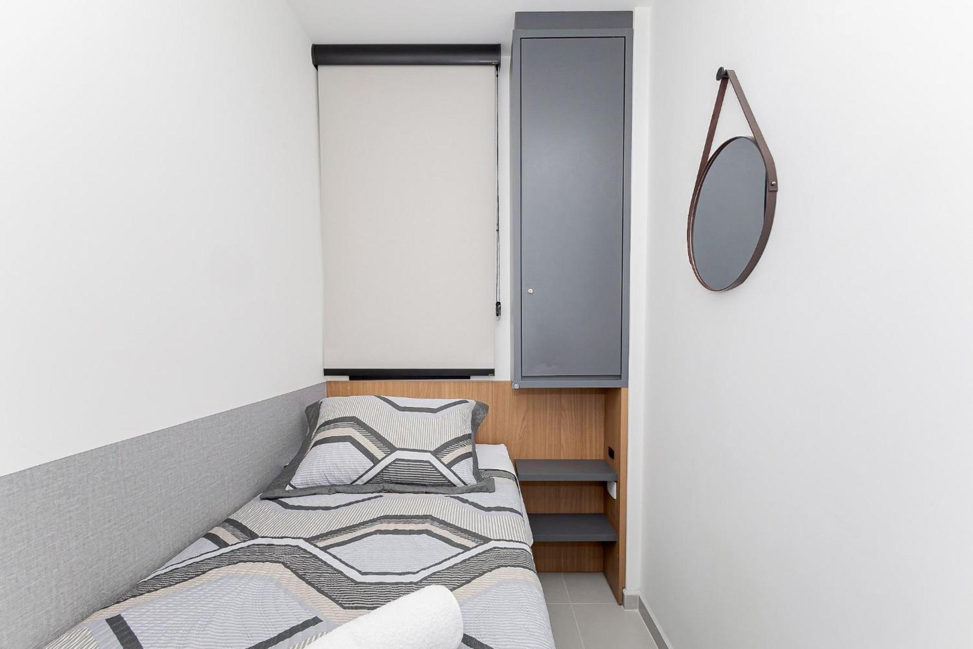 Apartamento 5 Pessoas Com Piscina E Academia No Centro *