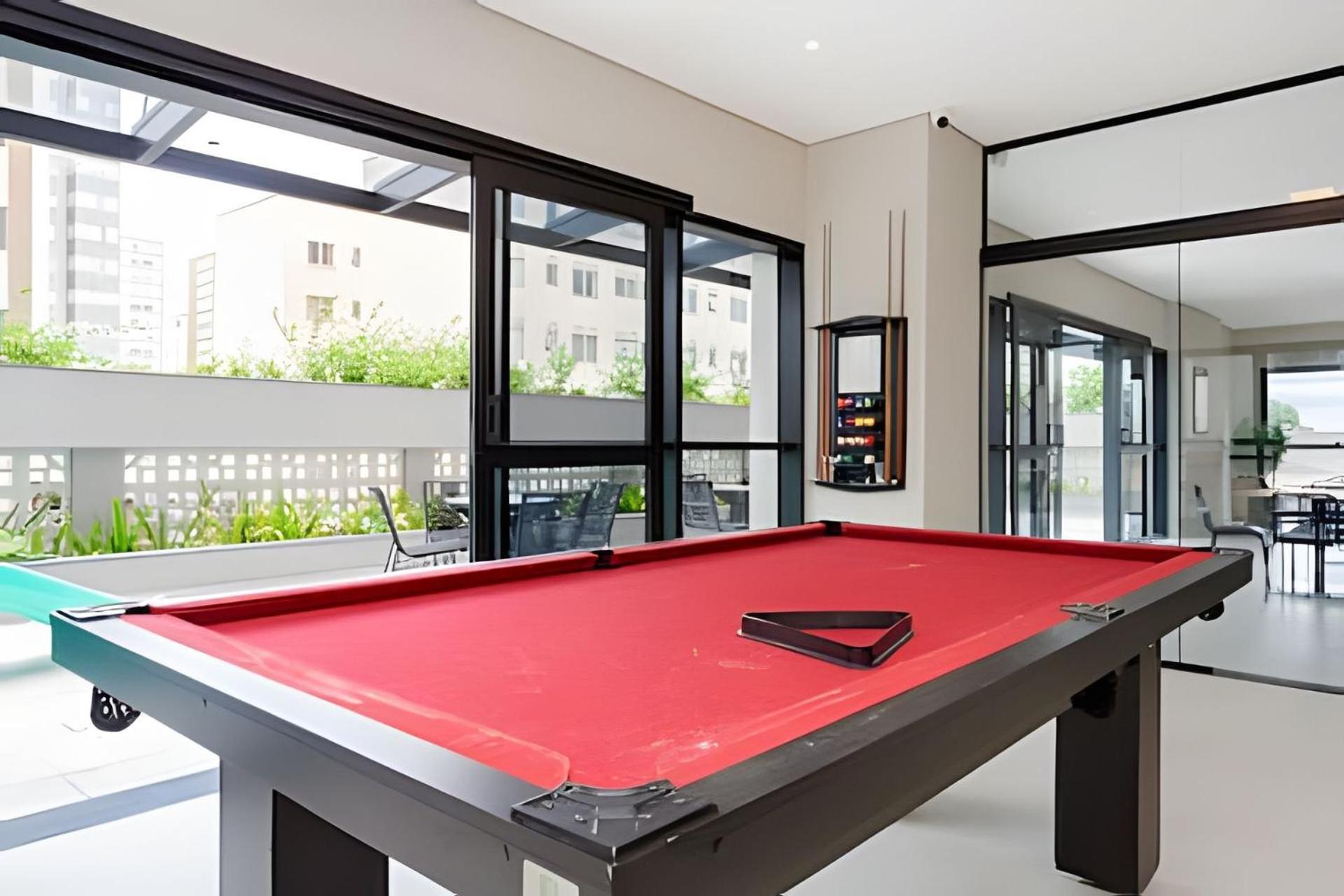 5 Pessoas Com Piscina E Academia No Centro Apartamento *