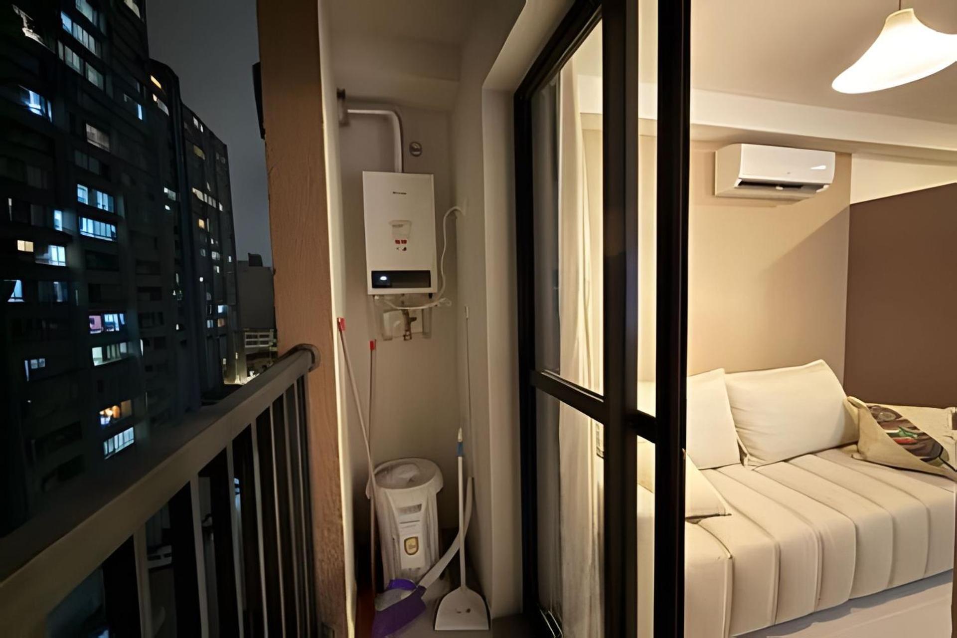 Apartamento 5 Pessoas Com Piscina E Academia No Centro Curitiba