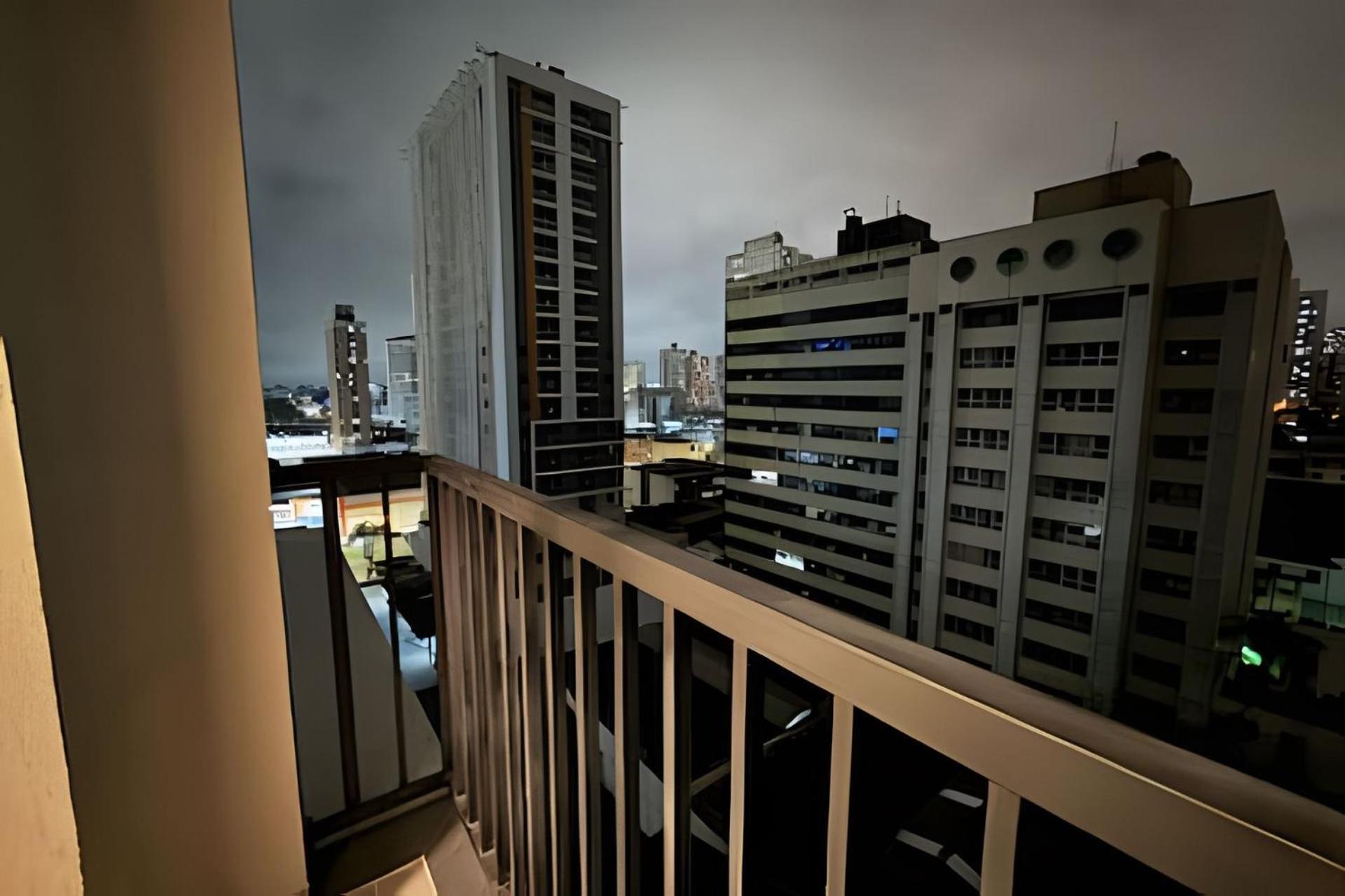 Apartamento 5 Pessoas Com Piscina E Academia No Centro